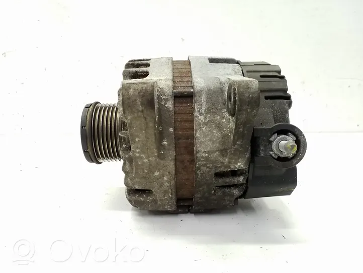 Hyundai ix35 Alternator 373002F100