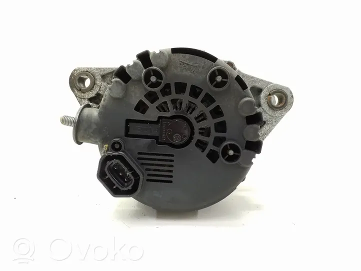 Hyundai ix35 Generatore/alternatore 373002F100