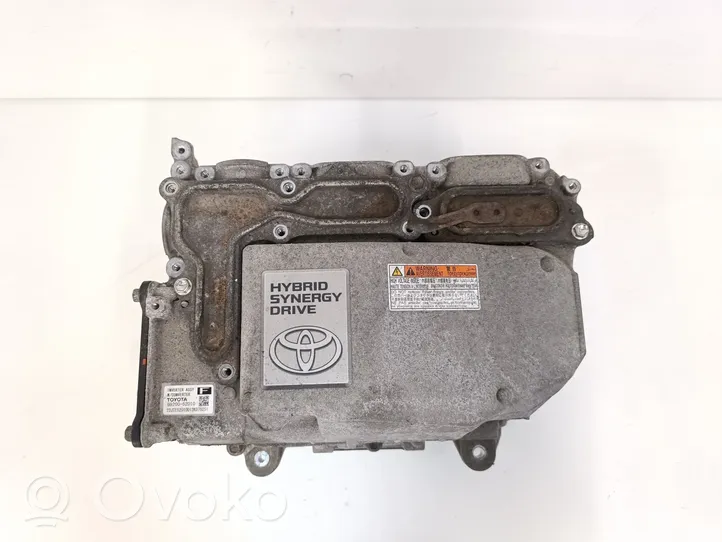 Toyota Prius c Convertisseur / inversion de tension inverseur G920052010