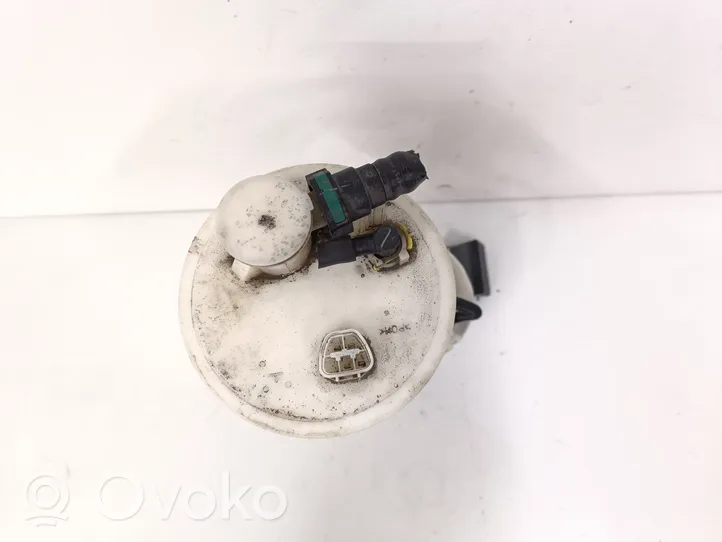 Toyota Prius c Pompe à carburant 