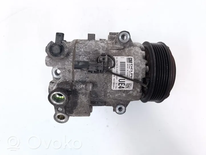 Opel Meriva B Ilmastointilaitteen kompressorin pumppu (A/C) 13335251