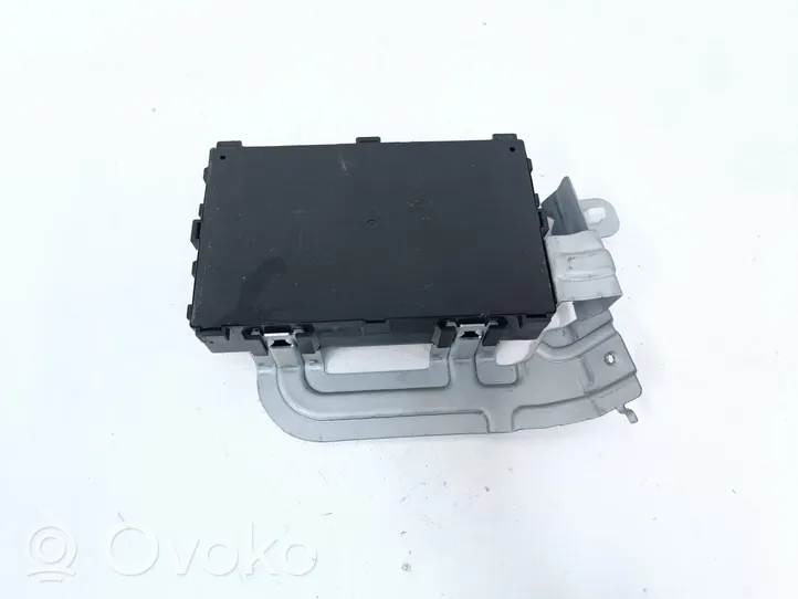 Nissan Leaf I (ZE0) Module confort 284B13NF0A