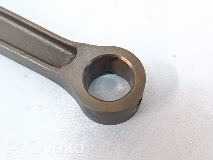 Ford Focus Connecting rod/conrod RFCM5E6205AB