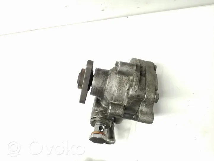 Audi Q7 4L Ohjaustehostimen pumppu 7L8422154E