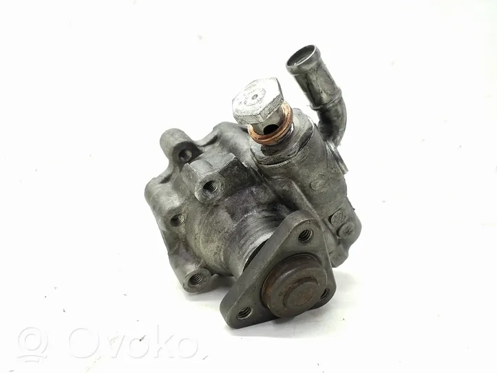 Audi Q7 4L Ohjaustehostimen pumppu 7L8422154E