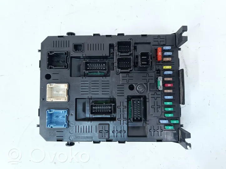 Citroen Berlingo Fuse module 281197595