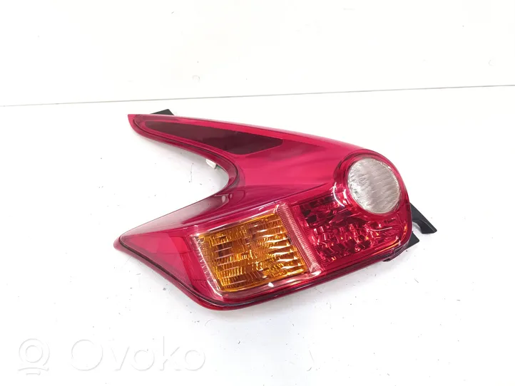 Nissan Juke I F15 Lampa tylna 