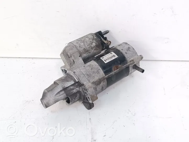 Opel Astra J Starter motor 55570068