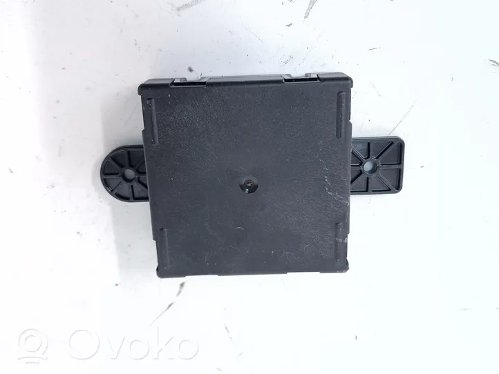 Chrysler Pacifica Door control unit/module P68225096AE