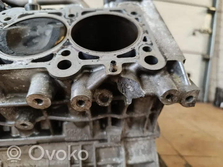 Audi A6 S6 C7 4G Blocco motore 06E103173