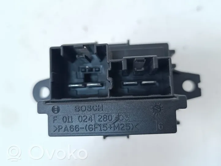 Dodge Grand Caravan Rezystor / Opornik dmuchawy nawiewu F011500146