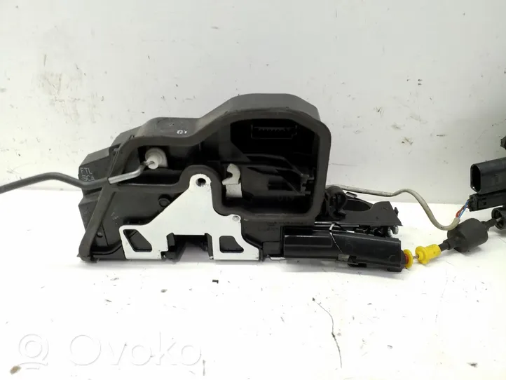 BMW X5M E70 Serratura portiera anteriore 7315019