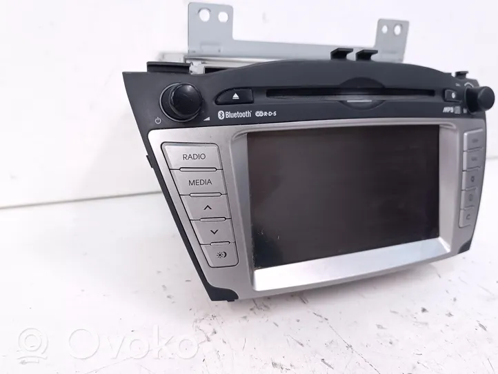 Hyundai ix35 Panel / Radioodtwarzacz CD/DVD/GPS 965602Y500TAN