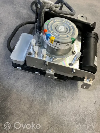 Mercedes-Benz S W223 Ilmajousituksen kompressoripumppu A2239013614