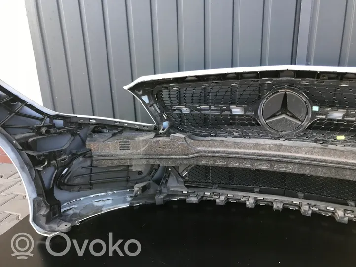 Mercedes-Benz CLS C218 X218 Etupuskuri A21888850500