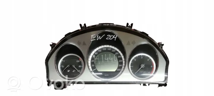 Mercedes-Benz C W204 Compteur de vitesse tableau de bord A2049002105