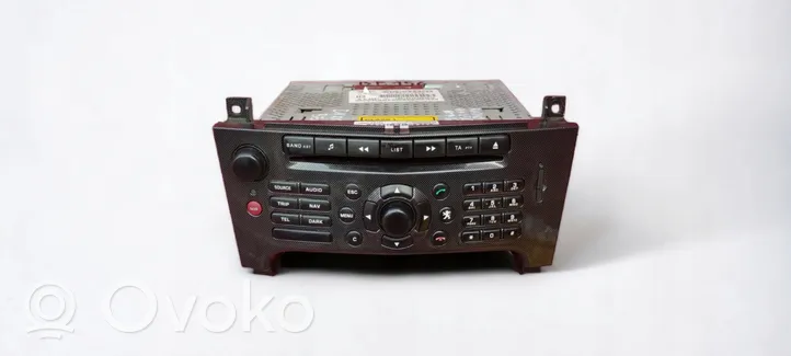 Peugeot 607 Unité principale radio / CD / DVD / GPS 96632921TP