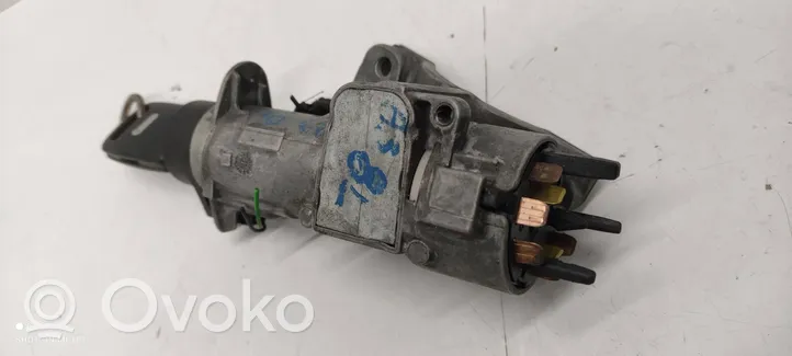 Volkswagen Golf IV Ignition lock 4B0905851C