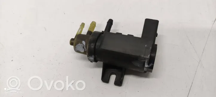 Volkswagen Touran II Vacuum valve 1K0906627A