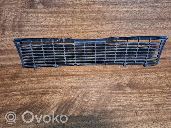 Audi 80 90 B3 Front grill 