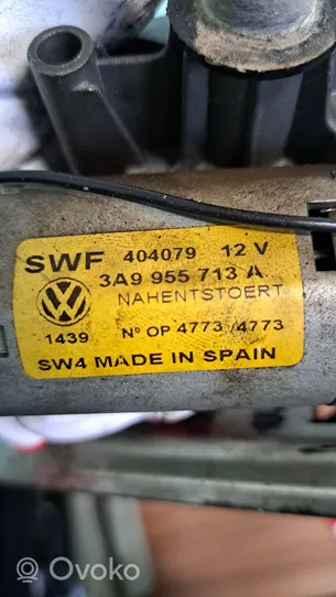 Volkswagen PASSAT B4 Moteur d'essuie-glace arrière 3A9955713A