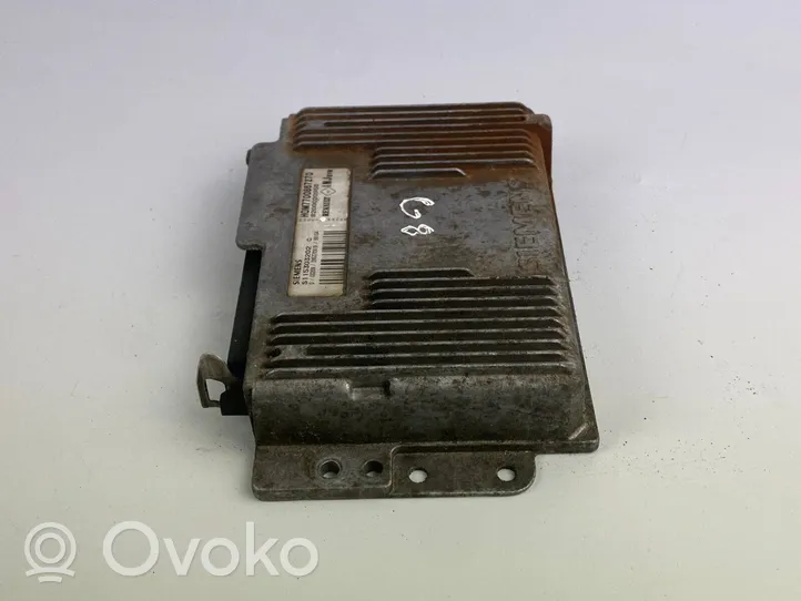 Renault Clio I Variklio valdymo blokas 7700867270