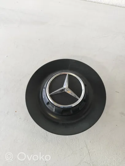 Mercedes-Benz C W205 Enjoliveur d’origine A0004002200