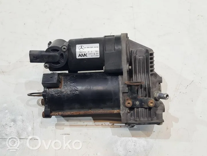 Mercedes-Benz ML W164 Ilmajousituksen kompressoripumppu A1643201404