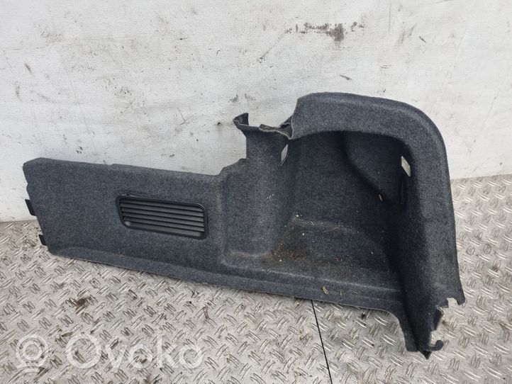 Audi A4 S4 B7 8E 8H Rivestimento pannello laterale del bagagliaio/baule 8H0863888