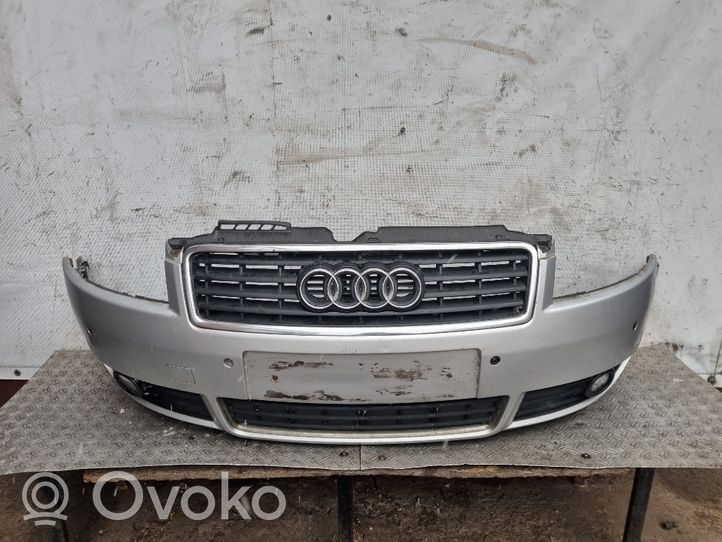 Audi A4 S4 B6 8E 8H Pare-choc avant 8H0807437