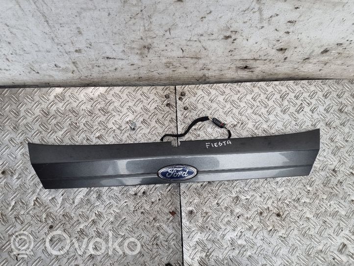 Ford Fiesta Takaluukun rekisterikilven valon palkki 8A61A43404B