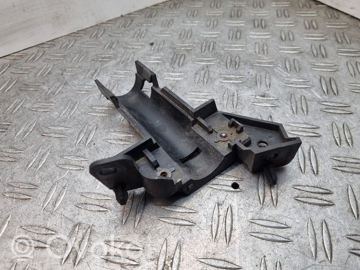 Peugeot 5008 Support de buse de lave-phares 9686182080