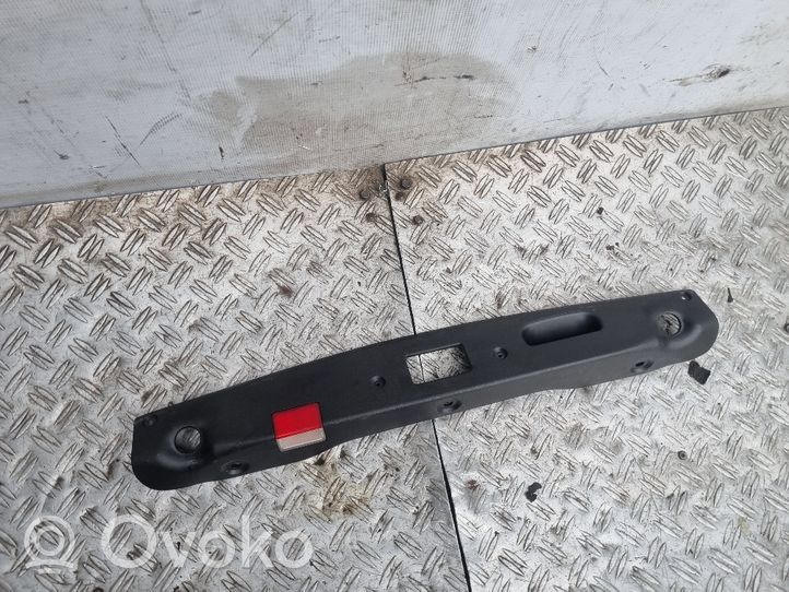 Mercedes-Benz C W204 Rivestimento di protezione sottoporta del bagagliaio/baule A2047580002