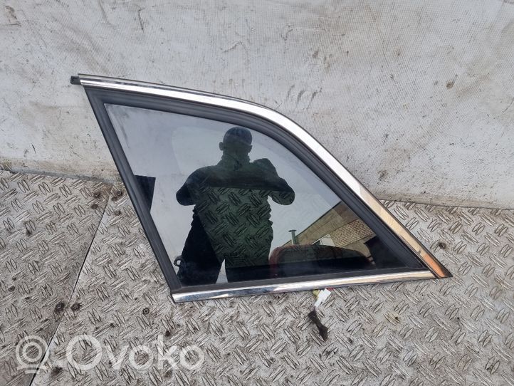 Opel Antara Rear side window/glass P96660068