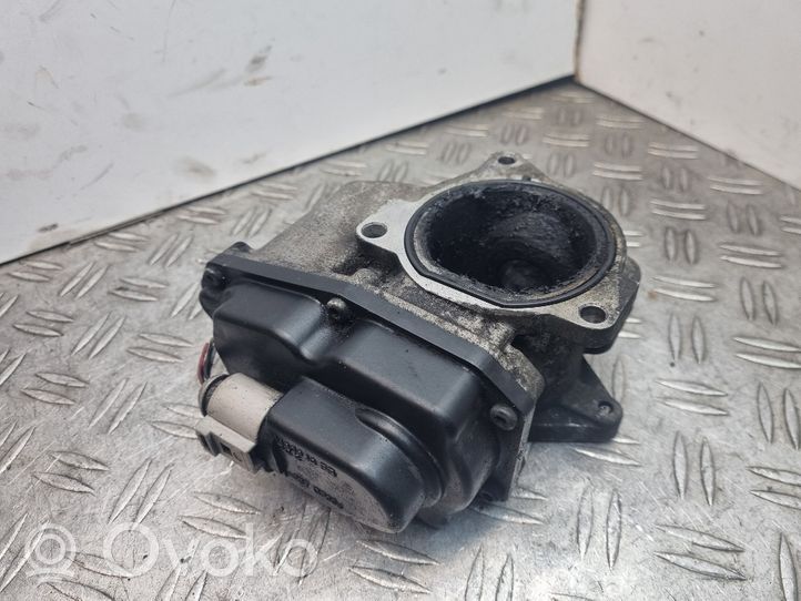 Audi A4 S4 B8 8K Valvola EGR 03L131501E