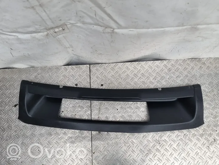 Porsche Cayenne (92A) Rivestimento della parte inferiore del paraurti posteriore 7P5807834N