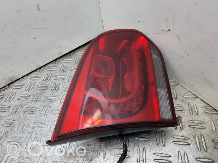 Volkswagen Golf VI Tailgate rear/tail lights 174203