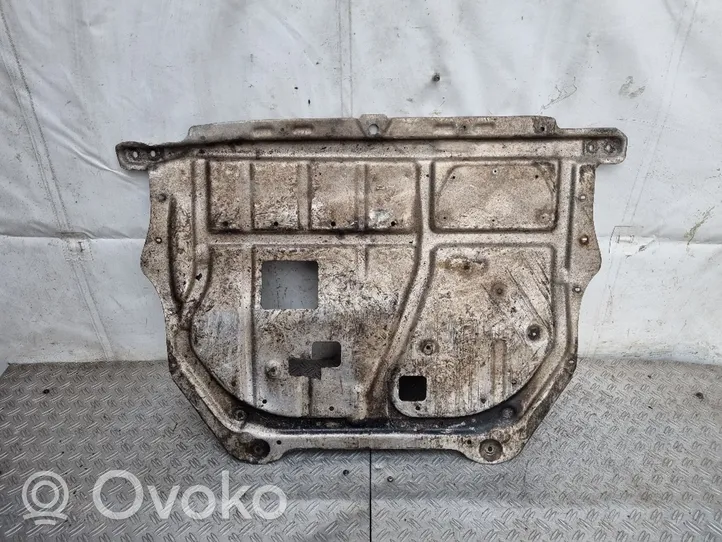 Volkswagen Eos Osłona dolna silnika 1Q0825237B