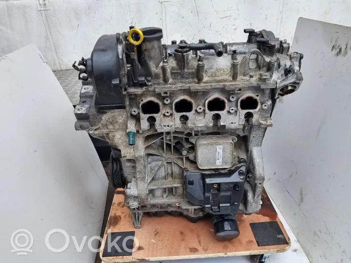 Volkswagen Golf VII Moottori CHP