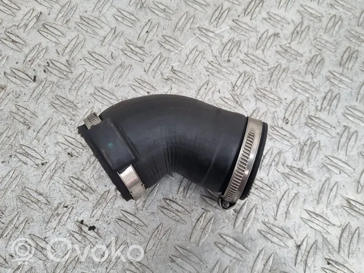 Volkswagen PASSAT CC Tubo flessibile intercooler 1K0145838M