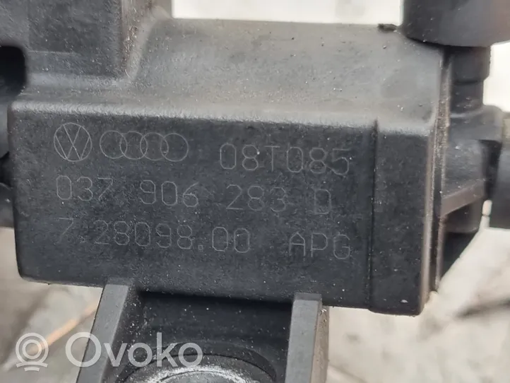 Volkswagen PASSAT CC Solenoidinis vožtuvas 037906283D