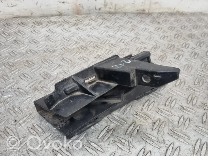 Mercedes-Benz E W212 Support de montage de pare-chocs avant A2128852665