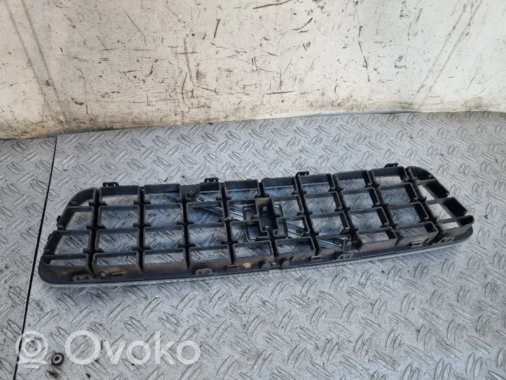 Volvo S60 Front bumper upper radiator grill 08693331