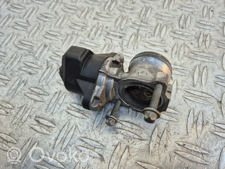 Mercedes-Benz B W246 W242 Soupape vanne EGR A6511401160