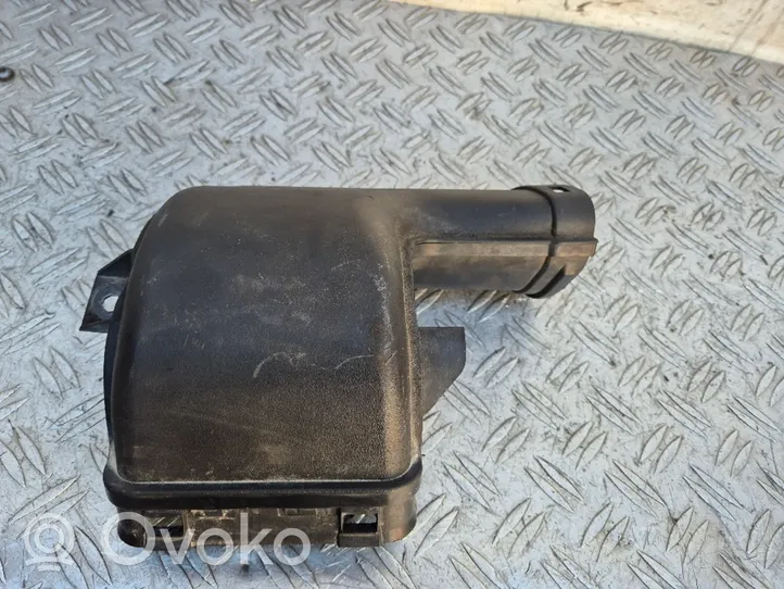 Volvo C70 Część rury dolotu powietrza 30792106