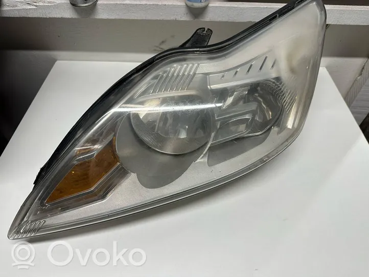 Ford Focus Phare frontale 8M5113W030AF