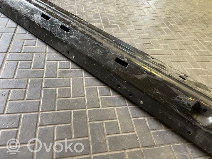 Mercedes-Benz Vito Viano W639 Traversa del paraurti posteriore A6396100917