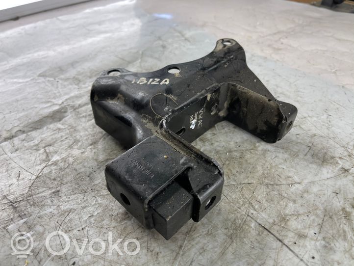 Seat Ibiza IV (6J,6P) Support de boîte de vitesses 6R0199111A