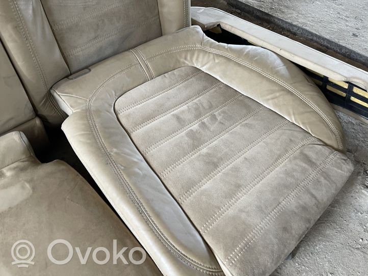 Volkswagen PASSAT B6 Sėdynių komplektas 3C0881286