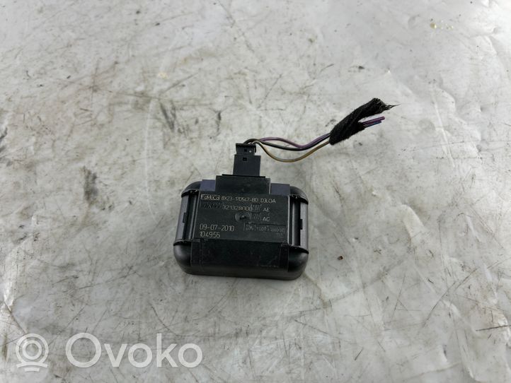 Jaguar XJ X351 Lietus sensors 8X2317D547BD